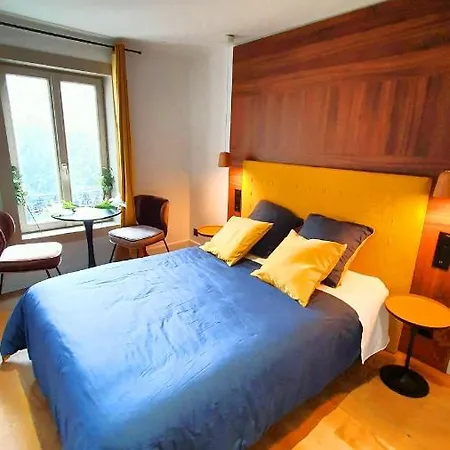 Saint Lo Apartment *